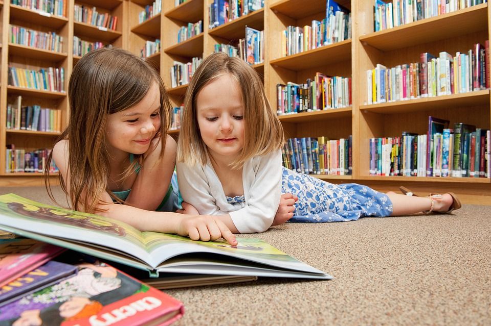 Enfants lecture bib